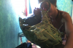 oini basket, end view